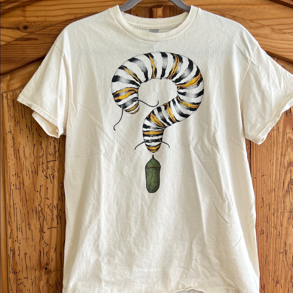 Cream T-Shirt with Snake Design